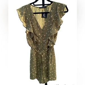 Lavish Luxe Styles.  Ruffle Detail Romper.  Size S